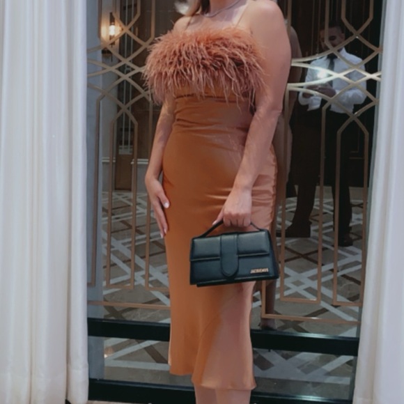 cinq a sept Dresses & Skirts - Cliq a Sept slip dress with feathers